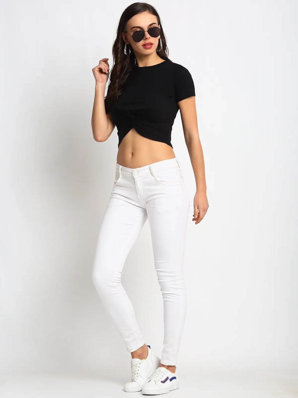 Black Front Knot Crop Top for Women - M, Black image
