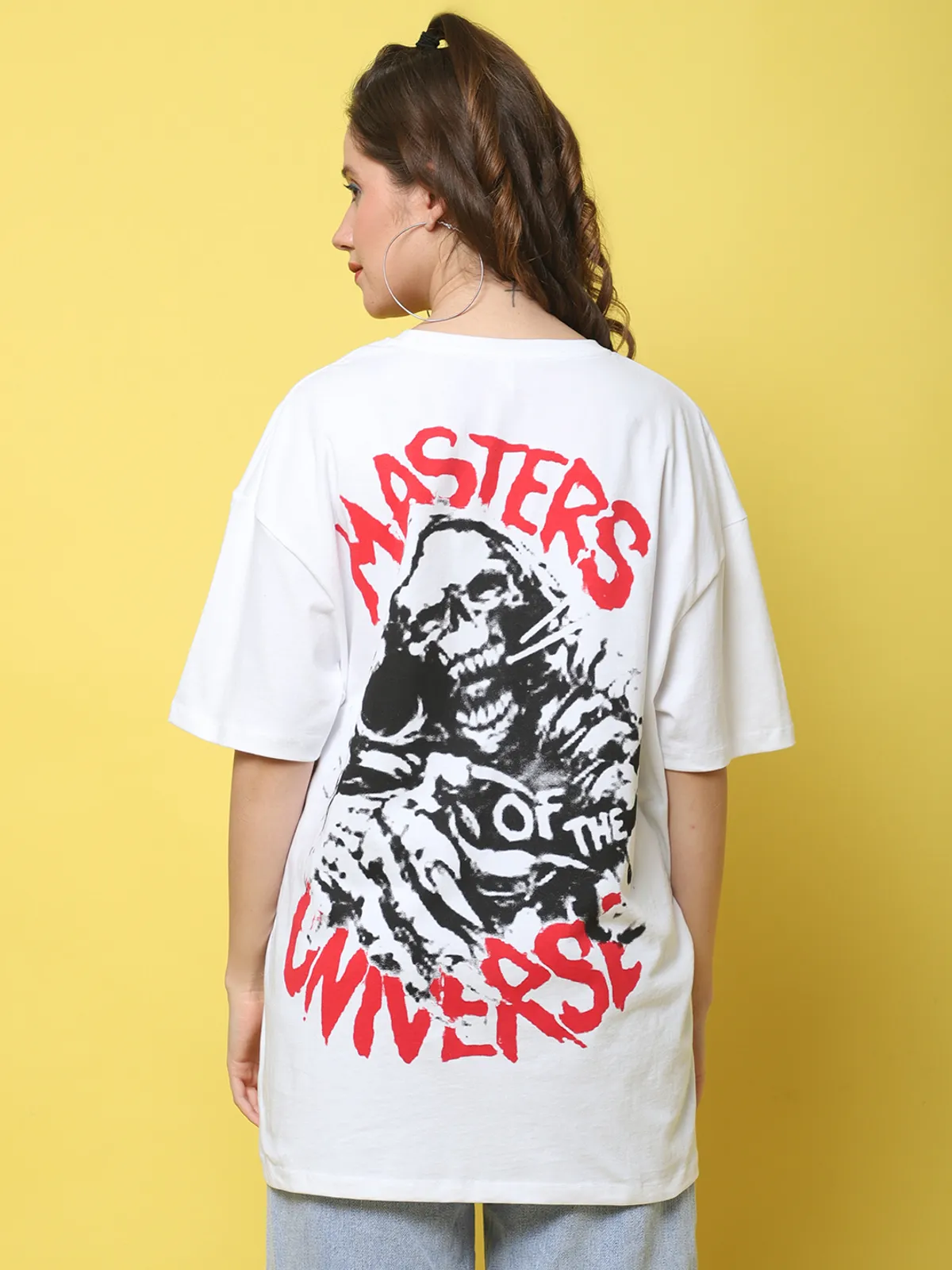 White Cotton Printed Oversized Round Neck T-Shirt For Women - Image 5