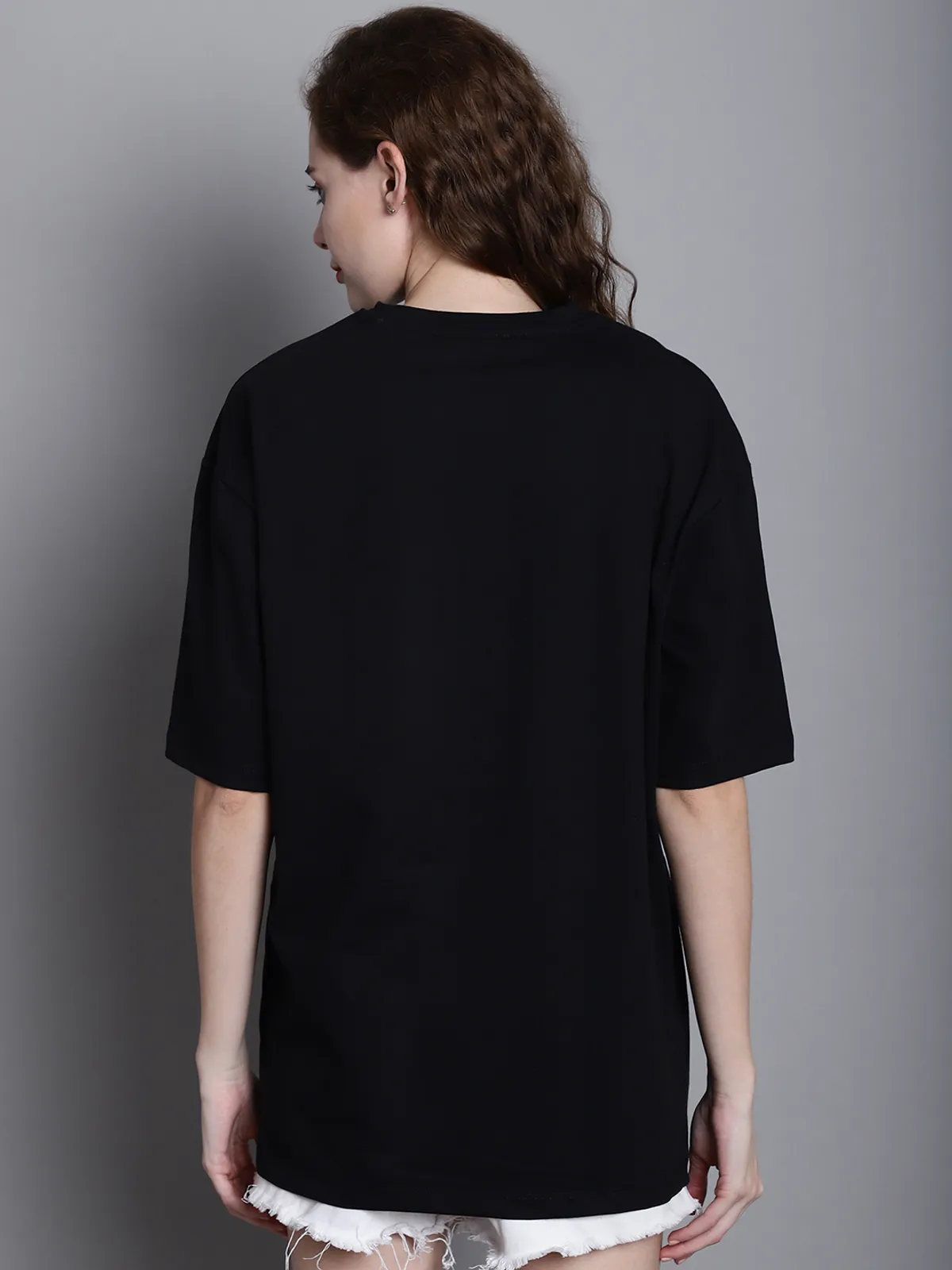 Black Cotton Printed Oversized Round Neck T-Shirt For Women - Image 3
