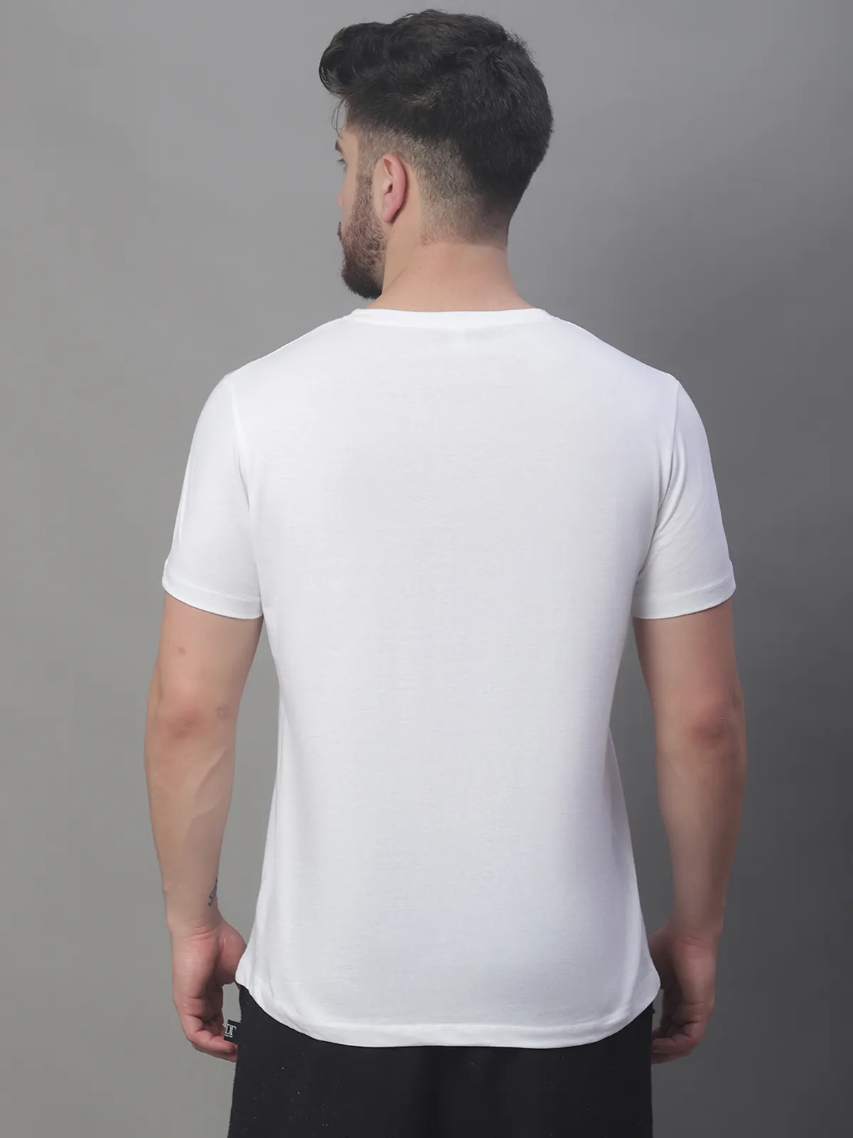 White Cotton Printed Regular Fit T-Shirt For Men - Image 5