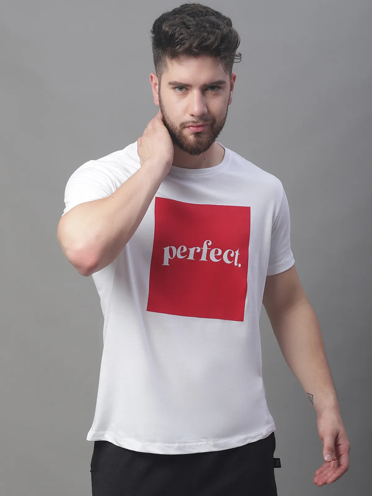 White Cotton Printed Regular Fit T-Shirt For Men - Image 4