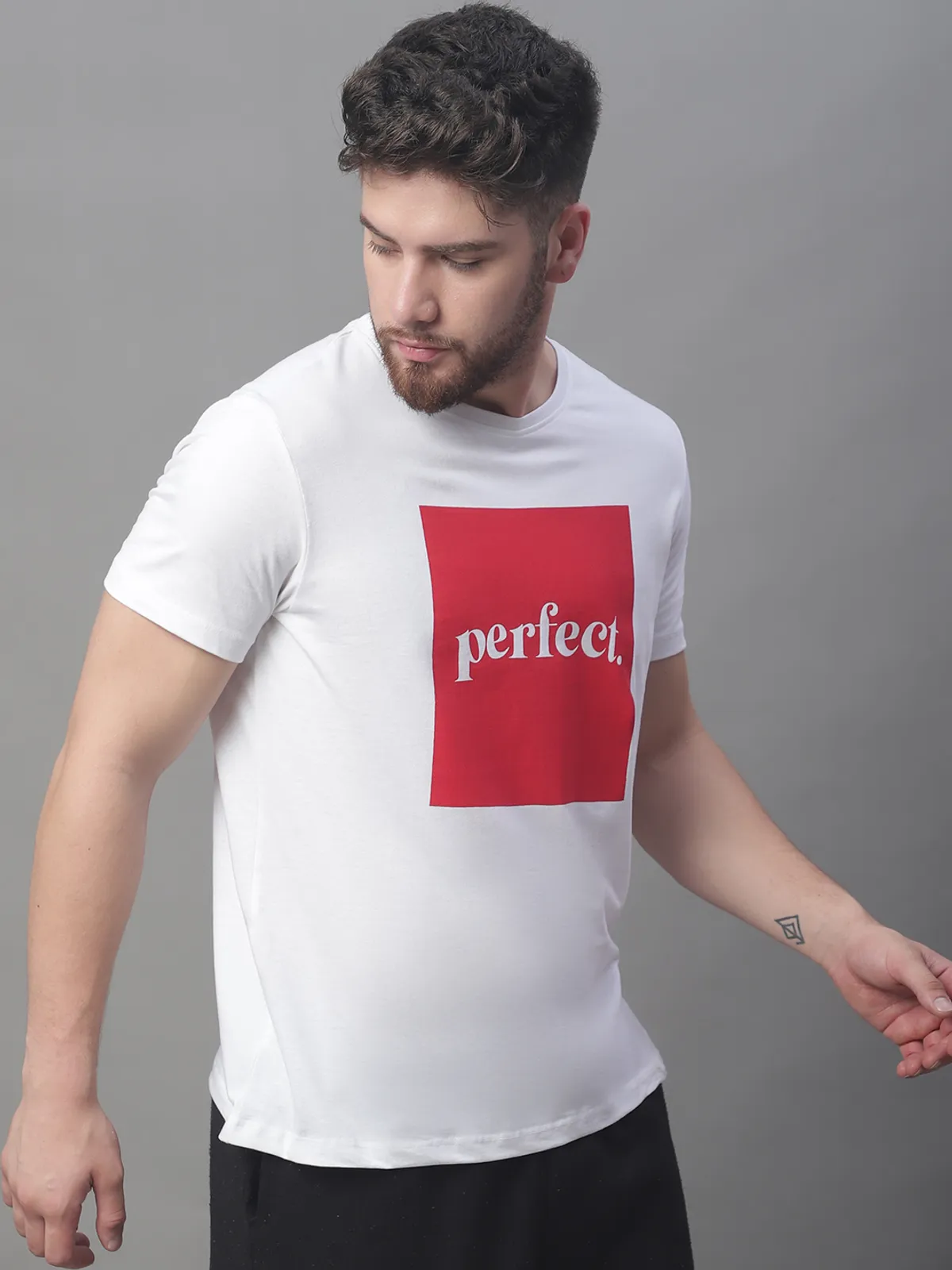 White Cotton Printed Regular Fit T-Shirt For Men - Image 6