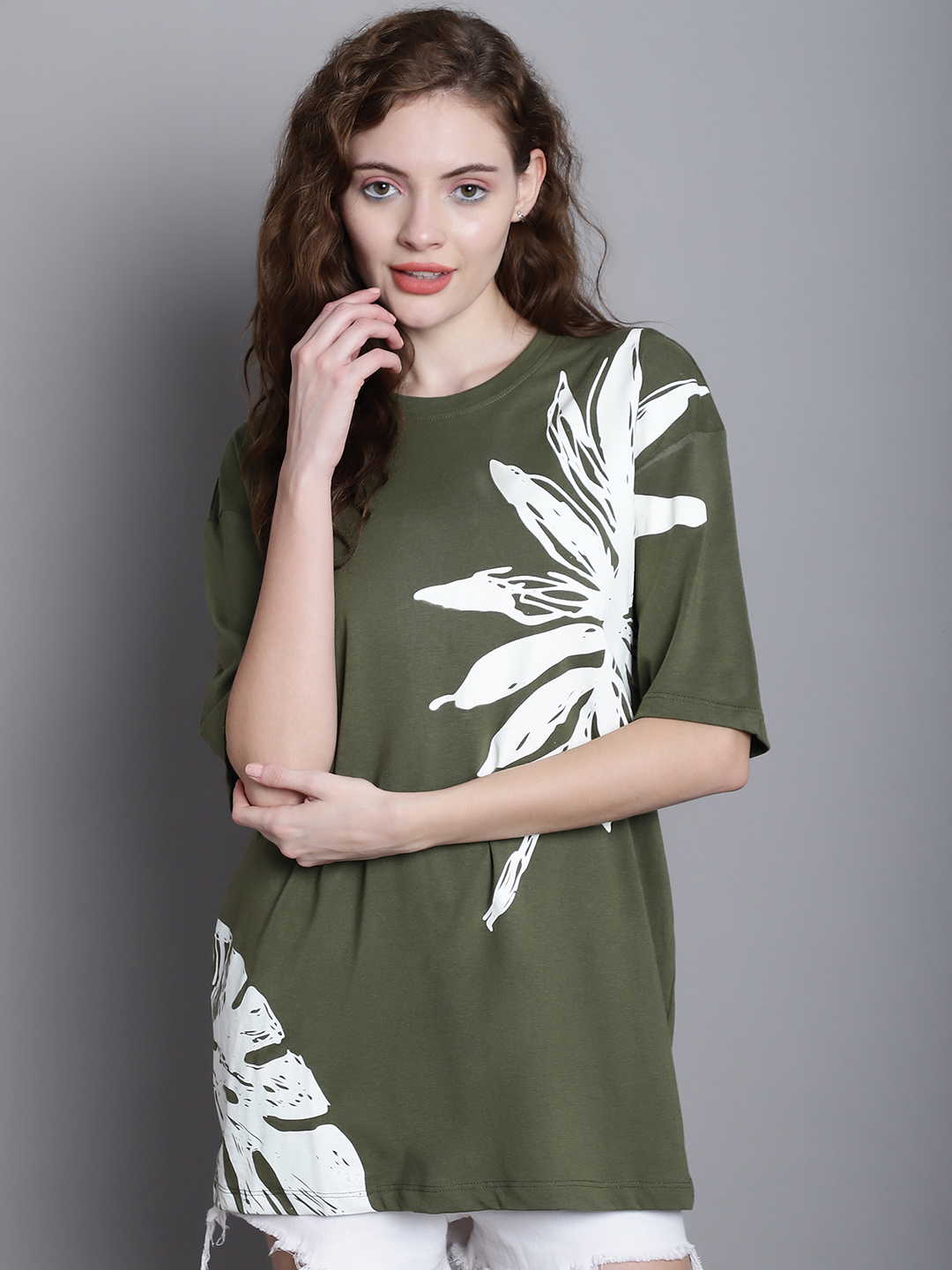 Women Floral Printed Drop-Shoulder Sleeves Oversized T-shirt