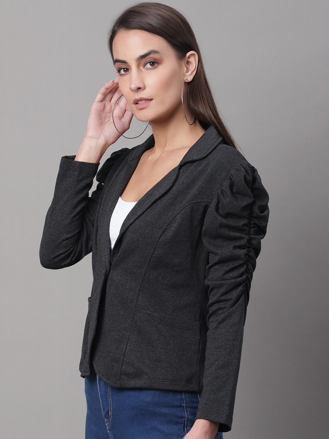 Women Black Solid Blazer - Image 4