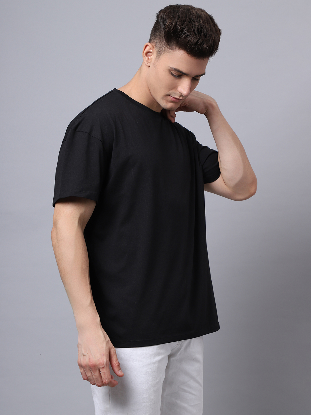Men Black Typography Printed Oversized T-shirt - Image 5
