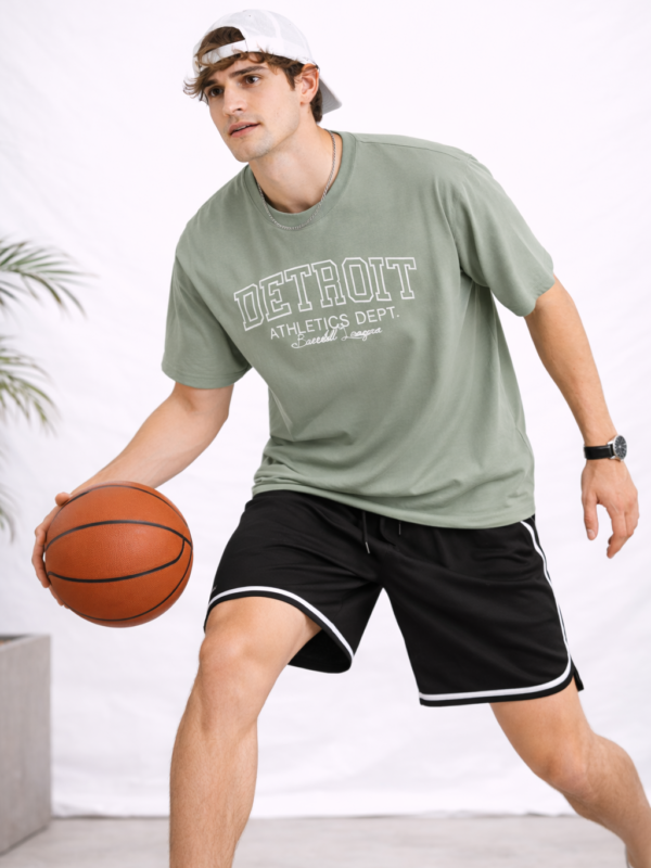 DETROIT OVERSIZED FIT TSHIRT
